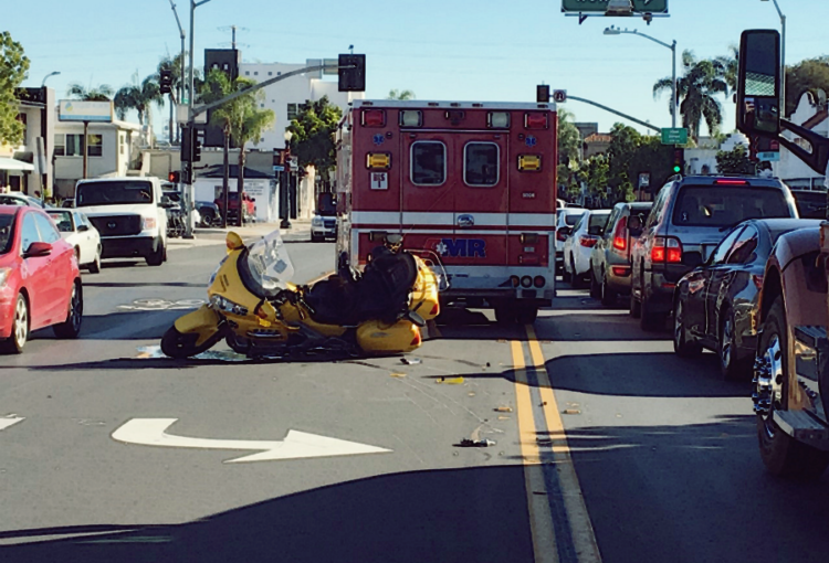 Fort Worth, TX – Motorcyclist Injured in Vehicle Collision on I-35