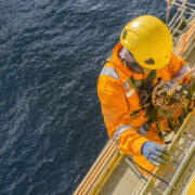 offshore-oil-worker-injury